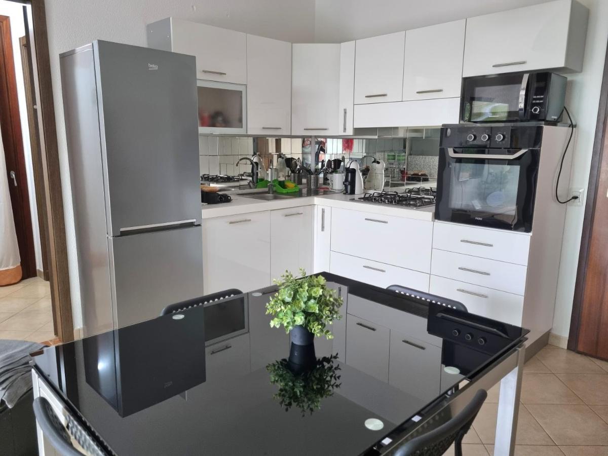 Valevalehome - Home Gallery With Fully Equipped Kitchen, Reserved Parking, Big Garden Olbia Exteriör bild